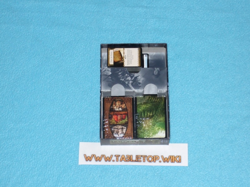 Datei:Arkham horror schware pharao inhalt.JPG