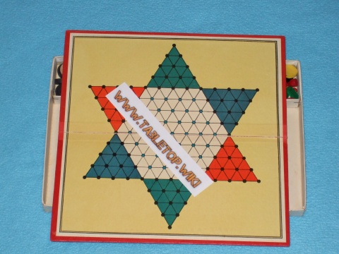 Spiele sammlung alt2 spielbrett6.JPG